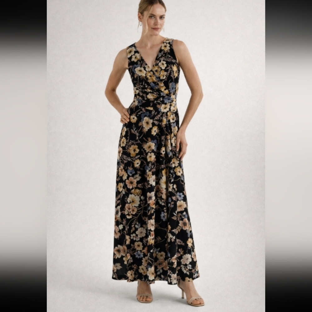 Lauren Ralph Lauren Navy Floral Maxi Dress.New Condition.Pit To Pit 18" - Picture 2 of 6
